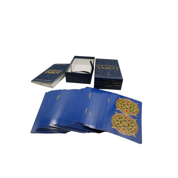 Universal Tarot Professional Edition Large Cards Deck by Roberto de Angelis - Picture 12 of 16